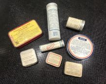 Anciennes boîtes de médicaments,  lot de 8