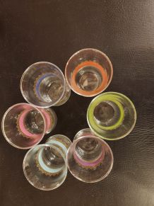 6 verres orientaux anciens – charme et couleur