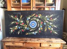 Tenture murale brodée à la main KALOCSAI (Hongrie) Années 60