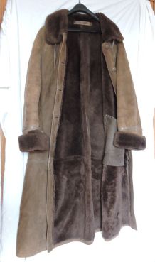 MANTEAU en peau de mouton retournée