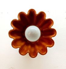 Applique moule à gâteaux ancien en poterie 