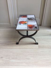 Table Faïence et étain 