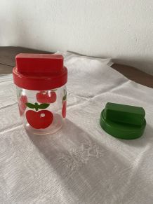 Pot Henkel pommes  rouges .