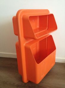 Module de rangement de Jean- Claude Maugirard pour Formag 19