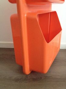 Module de rangement de Jean- Claude Maugirard pour Formag 19