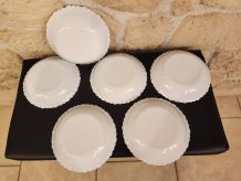 Lot 6 assiettes creuses Arcopal fleuries – Vintage 70/80
