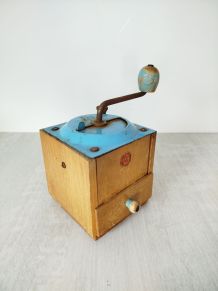 Ancien moulin café vintage AZ décoration cuisine