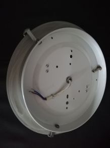 Plafonnier Extérieur En Opaline Avec Détecteur De Mouvement 