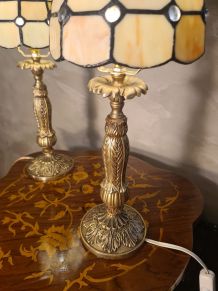 paire de lampes de de chevet regule doréavec abat jour en pa