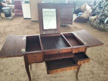 Coiffeuse de style Louis XV