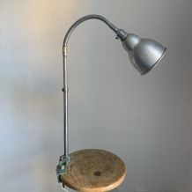 Lampe vintage 1950 industrielle atelier usine KI-E-KLAIR des