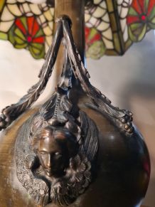 lampe cariatide bronze 1900 art nouveau avec jolie abat jour