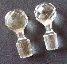 Vintage, années 50 - 2 bouchons pour carafe ancienne