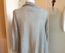 Gilet a frange beige. 