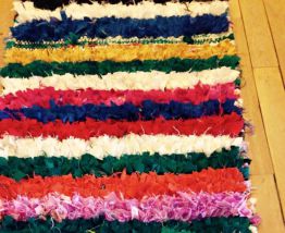 Tapis boucherouite de couloir multicolore réversible