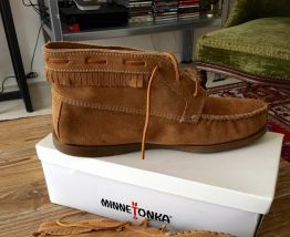 Boots Minnetonka