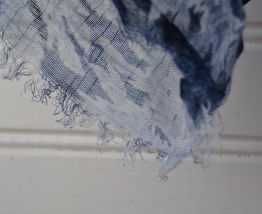 foulard bleu