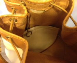 Sac seau en cuir vintage