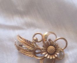 broche en or 18k vintage années 50