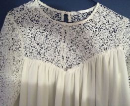 Chemisier en dentelle 