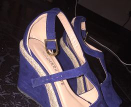 Talon compensé bleu