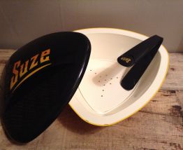 Boîte à glaçons de marque "SUZE" vintage