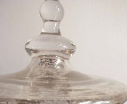 grosse bonbonnière en verre