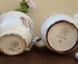 Théière et sucrière semi-porcelaine