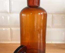 Bocal de pharmacie vintage