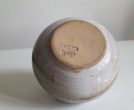 Pique fleurs signé Volkoff (Vallauris)