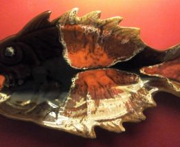 Céramique style Vallauris en forme de poisson