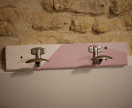 Porte manteaux écolier rose et paillettes