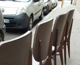 Quatre chaises vintage