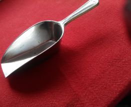 Petite Pelle à bonbons en aluminium