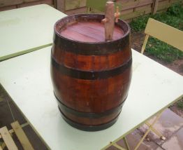 TONNEAU A VIN 12 A 15 LITRE ENVIRON 