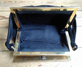 Petite pochette rétro 