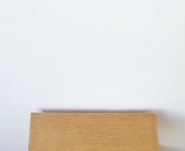 Chevet vintage pieds compas scandinave