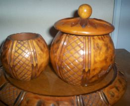 ancien plateau a tabac en bois graver