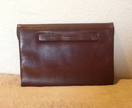 Pochette en cuir vintage 