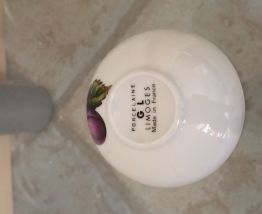 Tasses en porcelaine de limoges