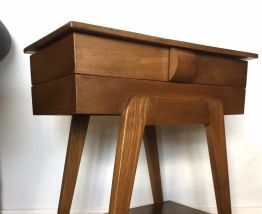 Travailleuse scandinave 50 pieds compas