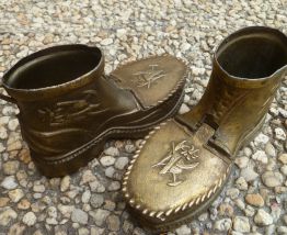 chaussures cendrier en laiton, vintage