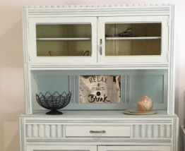 Buffet de cuisine années 40-50