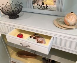 Buffet de cuisine années 40-50