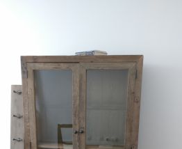 Bibliothèque en bois d ' orme NEUF et Vestiaire 