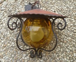 lanterne a chapeau en métal ,  vintage