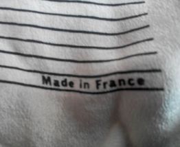 Magnifique carré 70's Pierre Cardin