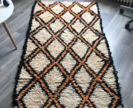 Magnifique tapis Beni Ouarain vintage