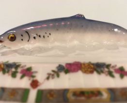 Beurrier ou petite terrine à sardines ancienne