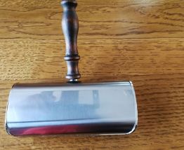 Ramasse miettes Jean Couzon Orfèvre